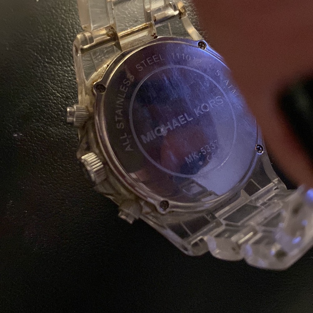 Michael Kors Watch - Picture 2 of 5